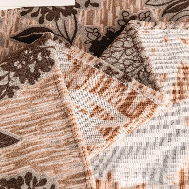 Chinesische Tiefkaffee-Blumenmuster-Sofa-Handtuch Klassische Weiche Chenille-Sofa-Abdeckung für Alle Jahreszeiten Plüschige Warme Mehrzweck-Decke