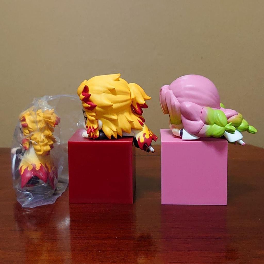 [USED] Demon Slayer: Kimetsu no Yaiba Figure Hook Figure Merchandise Kyojuro Rengoku