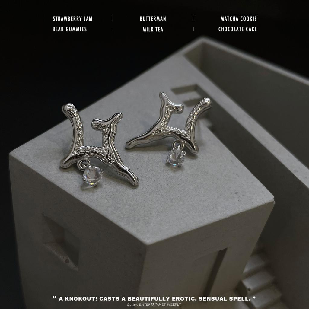 Tangcao texture star earrings women's fashion niche design sense earrings trendy high-end fashion stud earrings