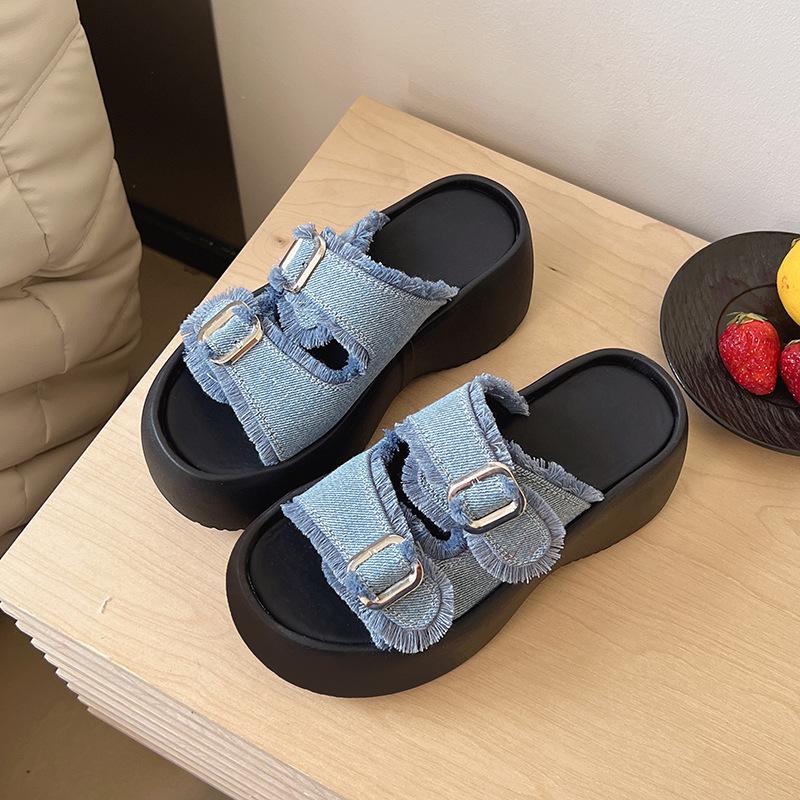 

Шлепанцы на толстой подошве для женской уличной одежды 2025 лето новый высококлассный в тон юбке ремешок-пряжка маффин шлепанцы 39 джинсовый синий