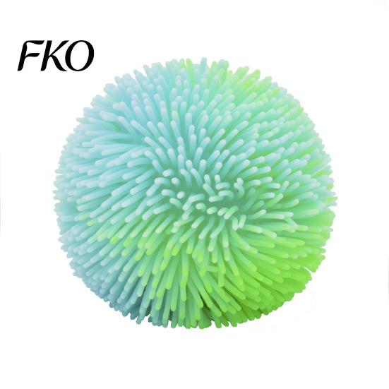 Squeeze Stress Ball Relief Fuzz Toy, TPR Fuzzy Fidget Therapy Anxiety Relieving Office Desk Toy for Focus Aid, Hand Relaxation 7cm зелёный