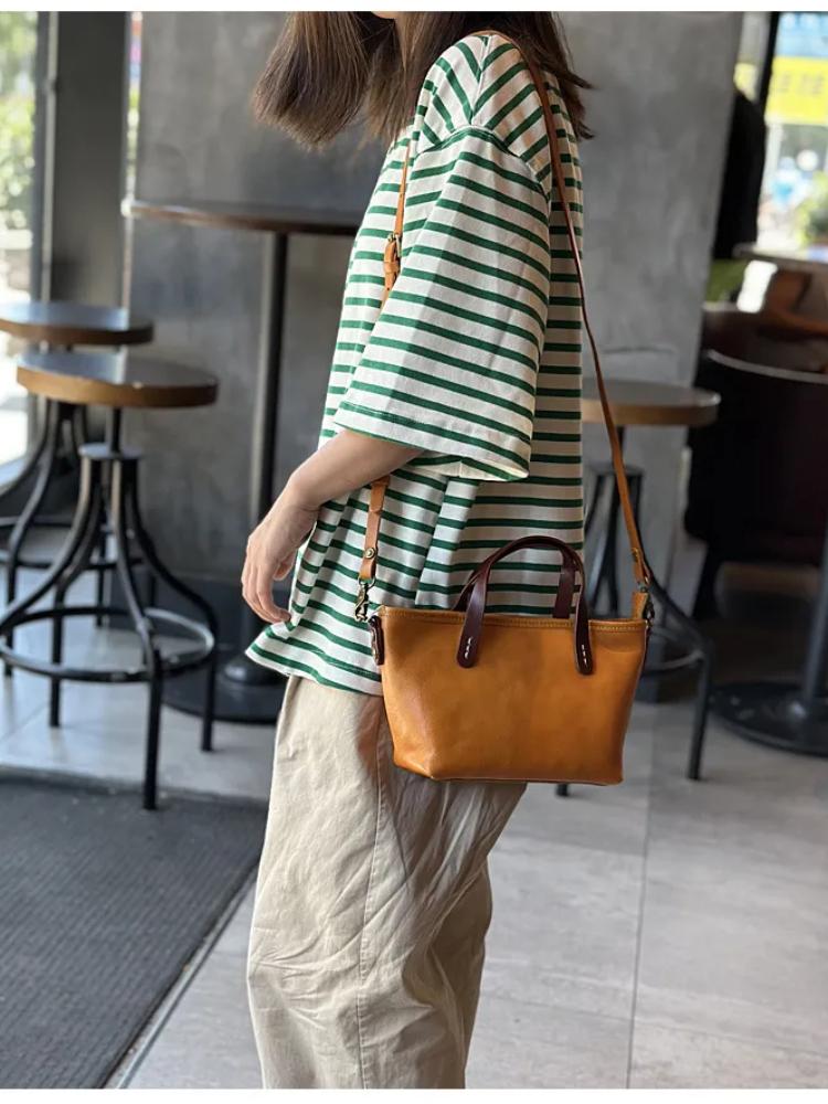 Johnature Genuine Leather Mini Handbag Women's Crossbody Mobile Phone Bag Solid Color Versatile Cowhide Shoulder Bag