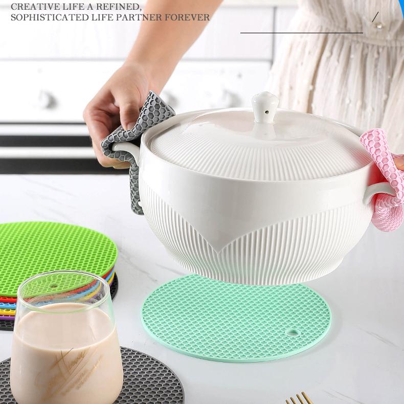 Round Insulation Silicone Mat Non-Slip Heat-Resistant Anti-Scalding Honeycomb Microwave Oven Mat Pot Holder Thicken Coasters