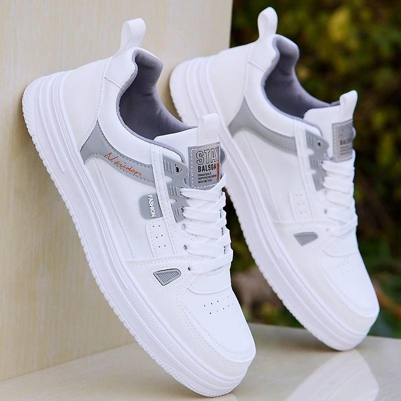 Fashion 2025 New Mens Non-Slip White Skate Shoes Lightweight Casual Athletic Sneakers Versatile Comfort Footwear for Students Streetwear