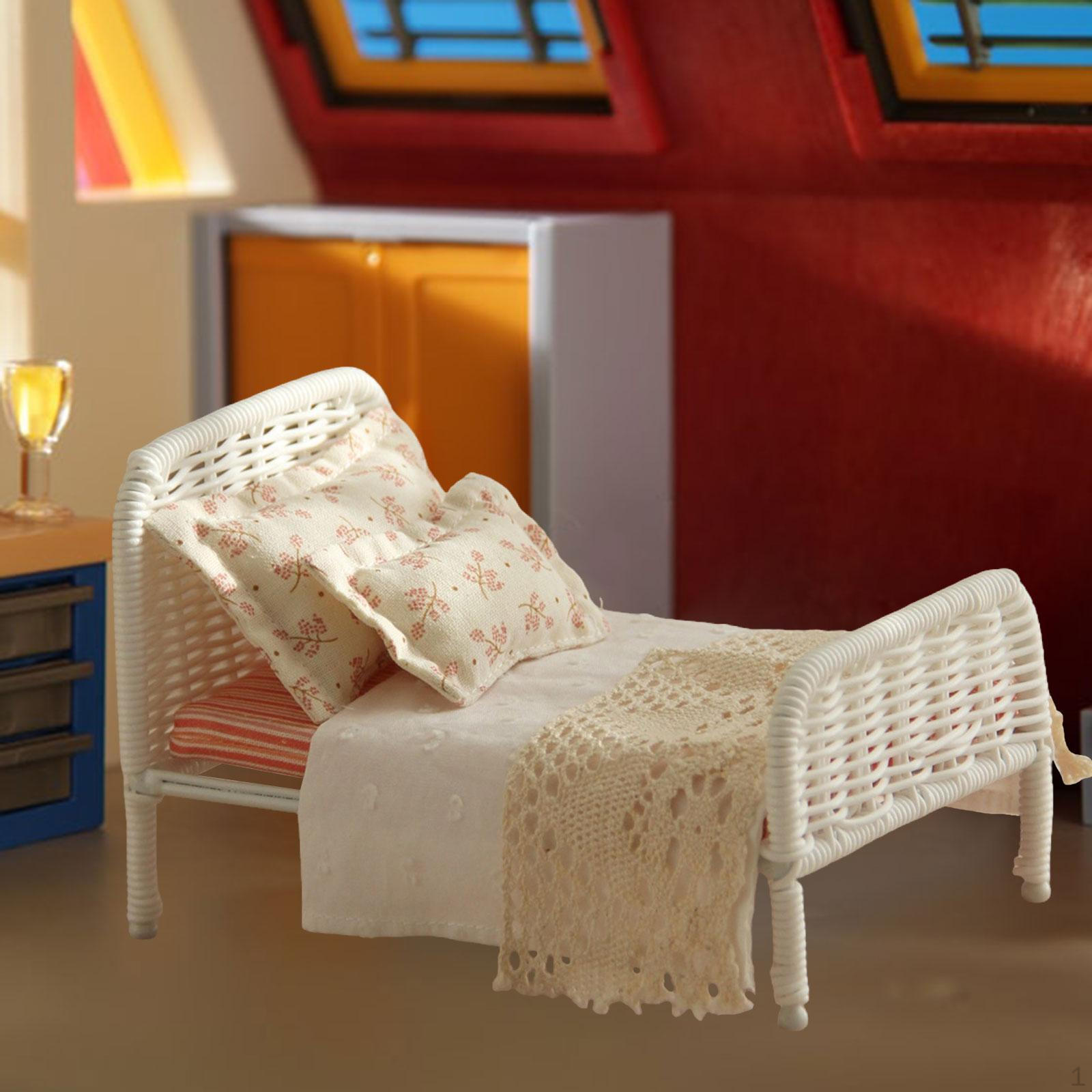 

1/12 Dollhouse Miniature Bed DIY Collectible Model Furniture Accessories for Decor Lace blanket