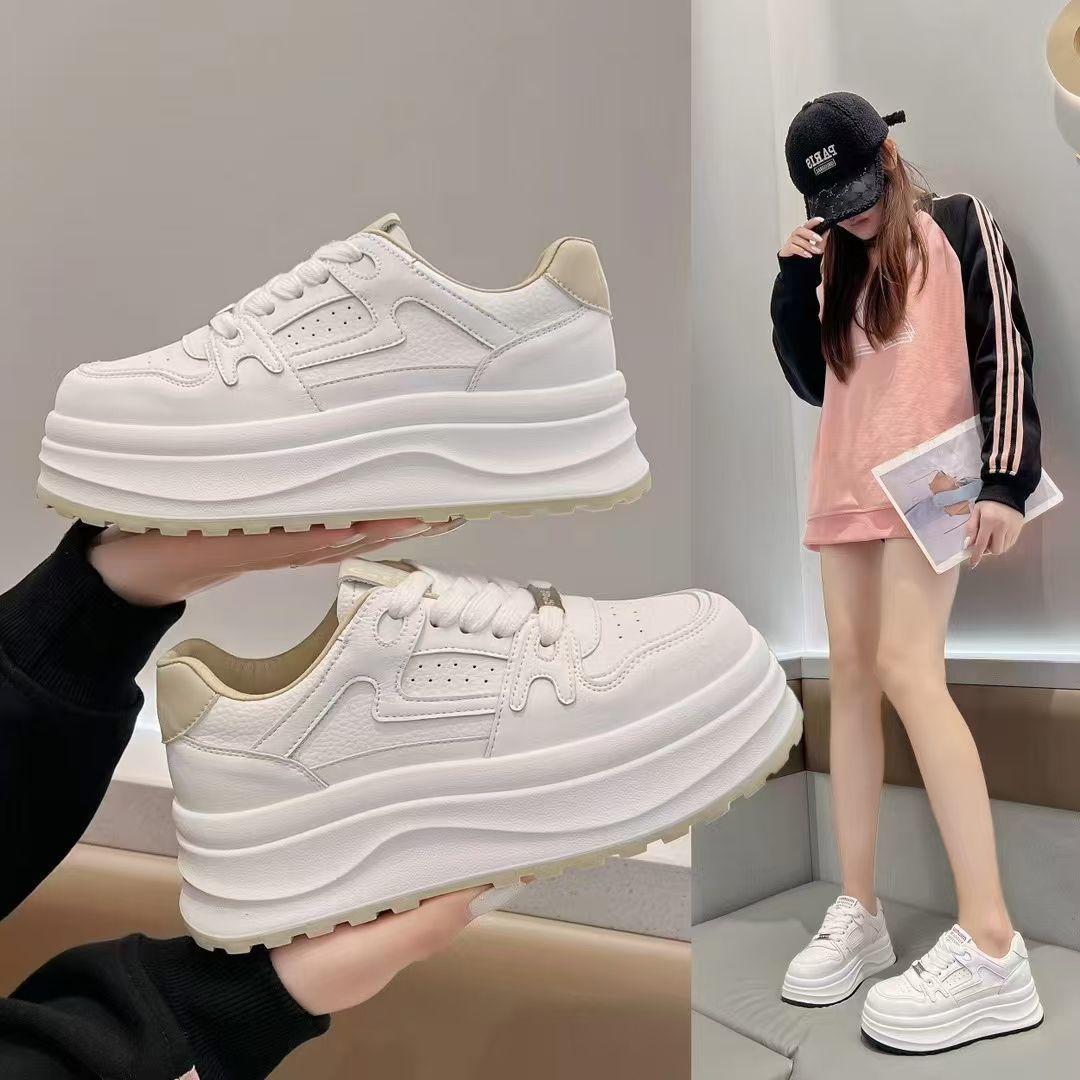 

Маленькие белые туфли женские 2025 новые весенние и осенние популярные туфли-кексы детские толстые подошвы увеличивают рост универсальные повседневные спортивные туфли для сноуборда 40 хаки