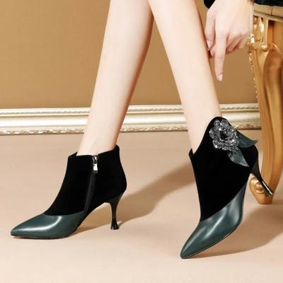 Móda 2025 Nový styl Módní květinová dekorace Dámské kotníkové boty Elegantní Jednobarevné Sexy Špičaté Botas Mujer