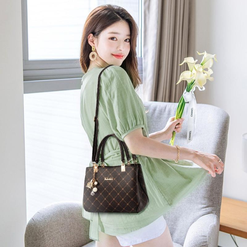 New Bag, Large Capacity Women's Handbag, Stylish and Versatile, Single Shoulder Crossbody Bag