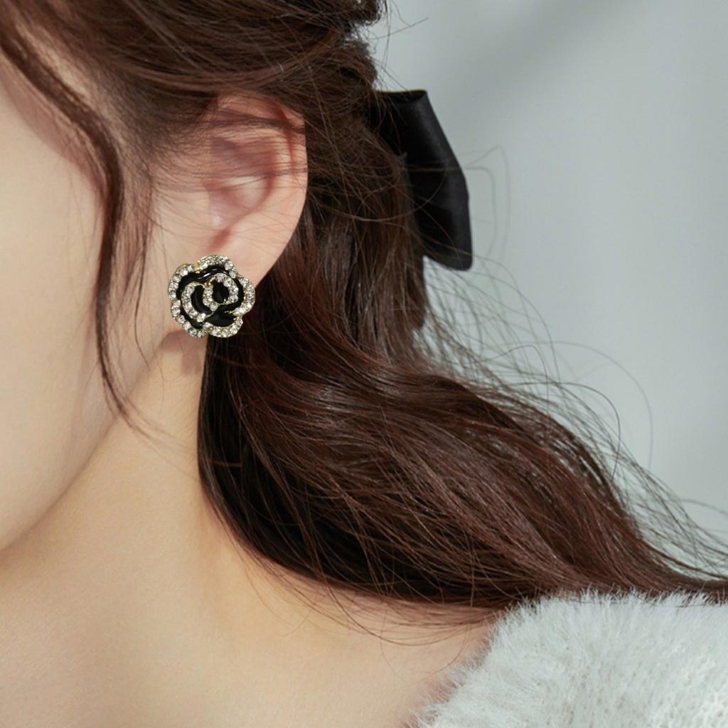 Black Camellia Stud Earrings Women'S High-End Sense Light Luxury Temperament Small Fragrant Celebrity French Earrings Retro Earrings