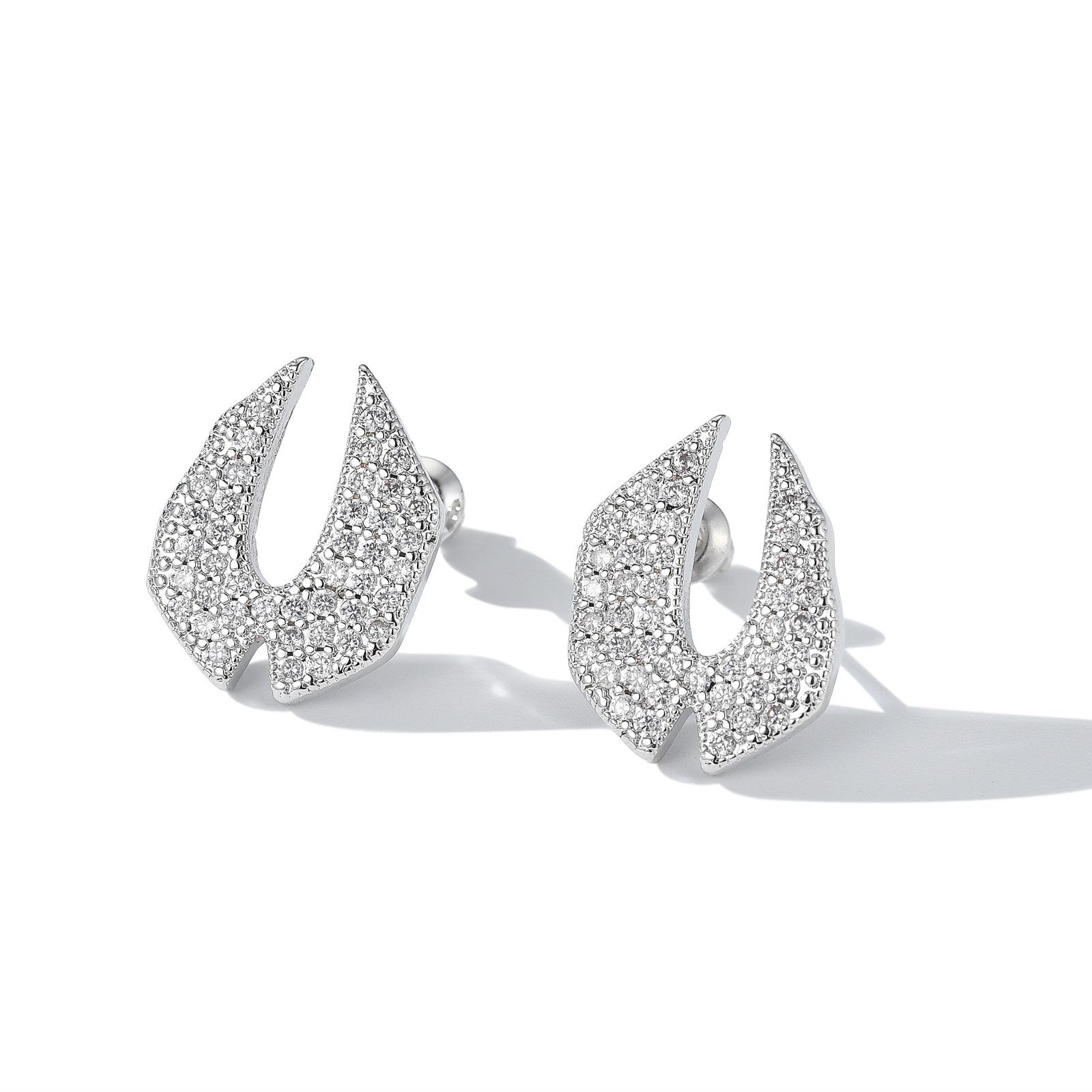 2026 Fashion Trend Stud Earrings Accessories S925 Silver Needle Stud Earrings Trendy Earrings