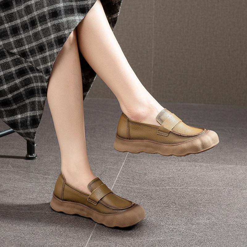 Fashion AIYUQI Women's Loafers Retro Flat 2025 New Slip-Ons Women Shoes Large Size Comfortable Genuine Leather Female Sneakers