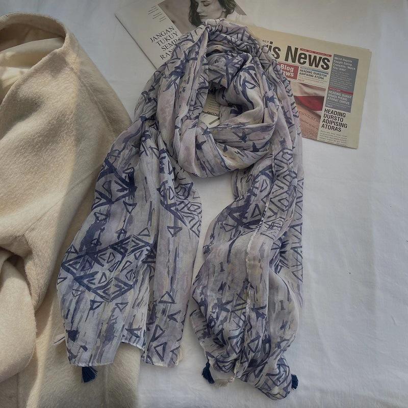 Spain Luxury Fashion Lovely Floral Tassel Viscose Shawl Scarf Lady Print Pashmina Stole Wrap Snood Bufandas Muslim Hijab