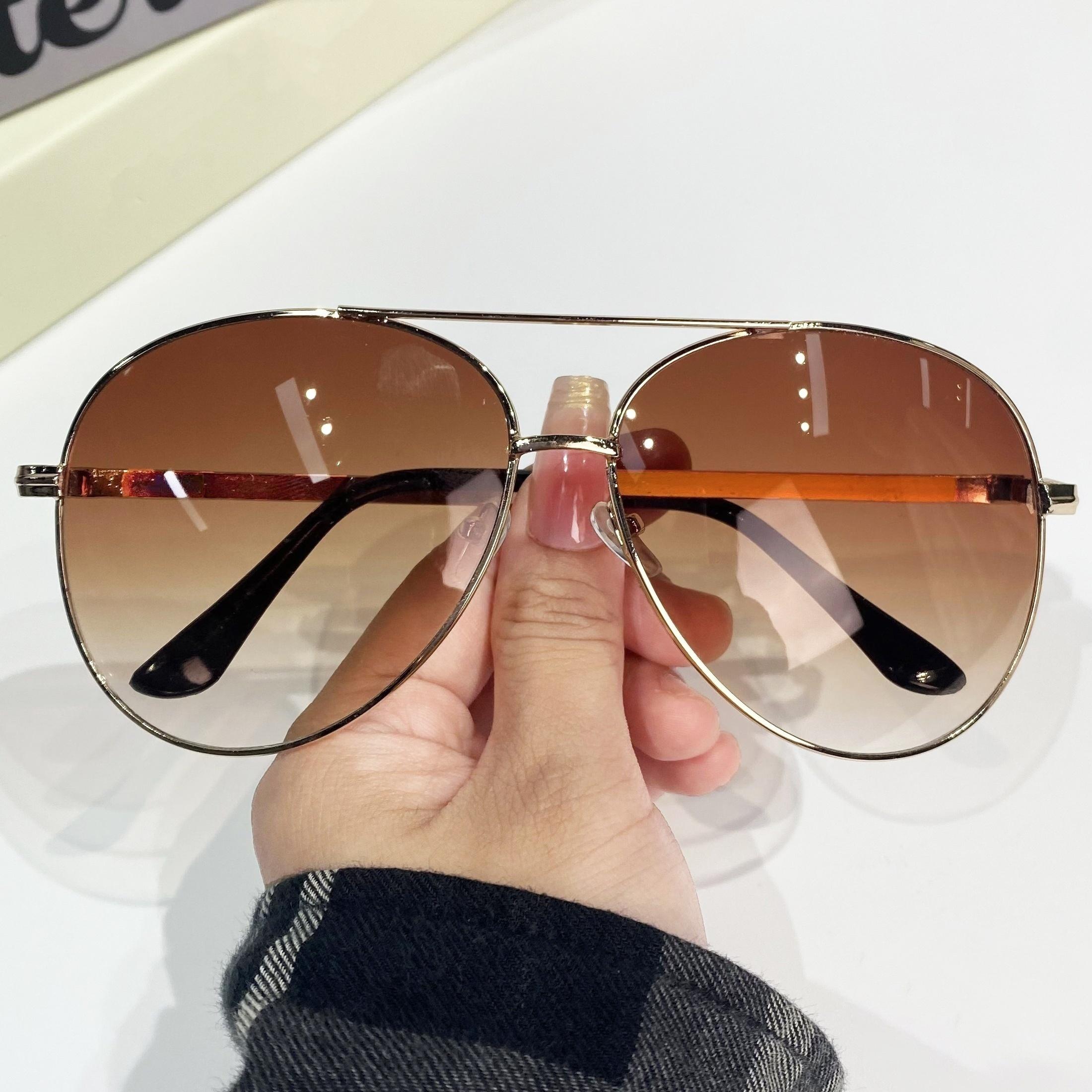 

Vibrant Oversize Frame Gradient Color Lens Fashion Glasses Stylish Outdoor Driving Shade Decoration Trendy Eyewear Accessories