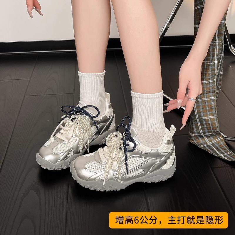 6 inner height increase small women spring and summer thick bottom sports and leisure mesh breathable leather women