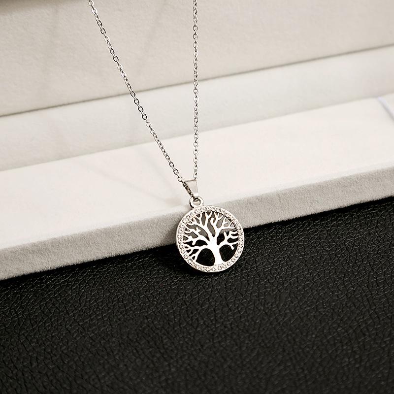 Devil S Eye Necklace, Niche Simple Diamond-Encrusted Bee Palm Retro Dream Catcher Necklace
