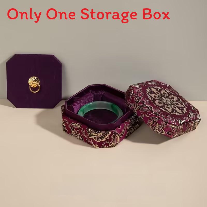 Traditional Jewelry Organizer With Composite Material For Home And Collection Use