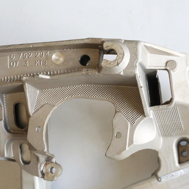 Front Axle Subframe Engine Mount for BMW 7 Series (Customizable) 31106769459