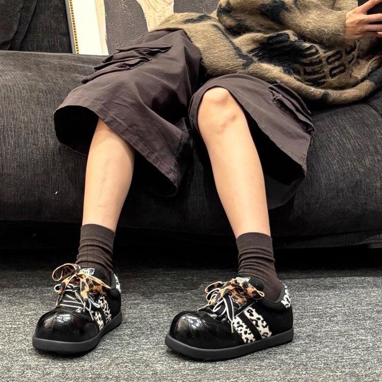 2025 autumn new single shoes flat Forrest Gump sneakers women's versatile heightening board shoes retro leopard print puff shoes