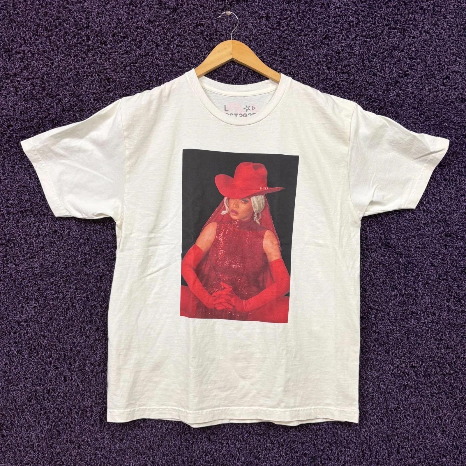 

Beyoncé Cowboy Carter Los Angeles Exclusive T-shirt size large XL