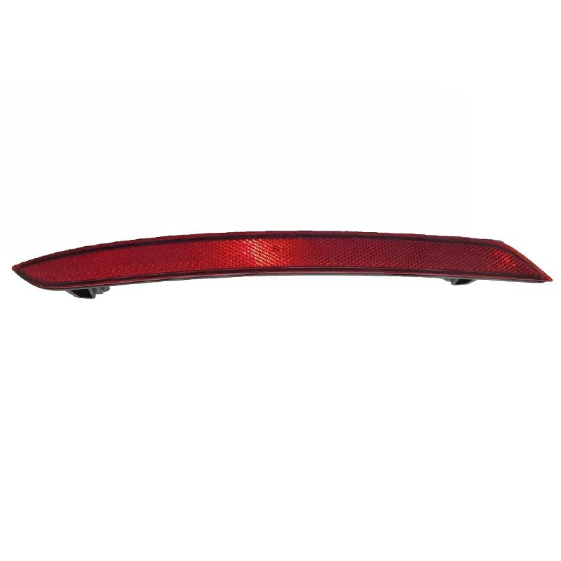 For Volvo XC90 2016 2017 2018-2022 Car Rear Tail Light Reflector Lamp Rear Bar Light FogLight Without Bulb 31468556 31468557