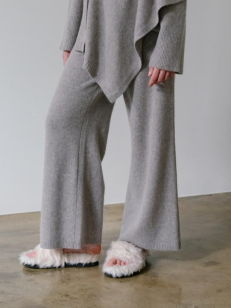 Maensyeonhem Wide Wool Knit Pants_Melange Beige