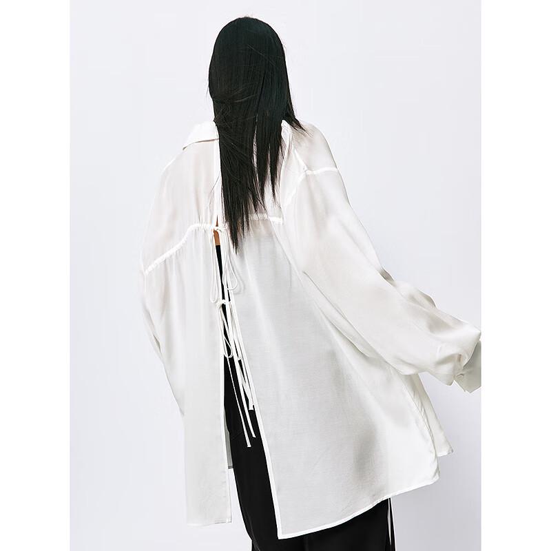Peacebird Women's Elegant Back-Split Blouse