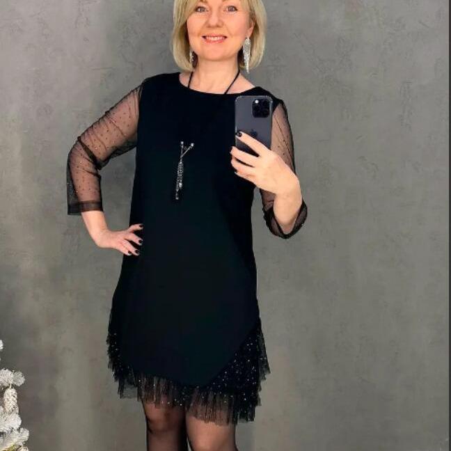 2024 Women's Sequin Lace Dress: Floral Slimming Style