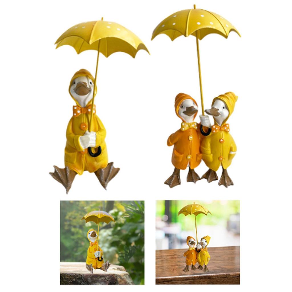Duck Holding Umbrella Statue Resin Figurine Ornament Centerpiece Collection