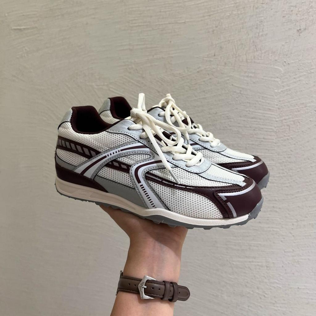 Breathable Mesh Travel Shoes Women's Outdoor Versatile Mountaineering Running Shoes New Student Casual Flat Forrest Gump Shoes