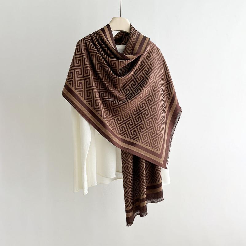 Summer Fashion Geometric Print Thin Scarf For Women Air Conditioner Shawl