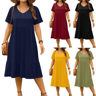Vestido vintage plissado com decote em V para mulher em cor sólida