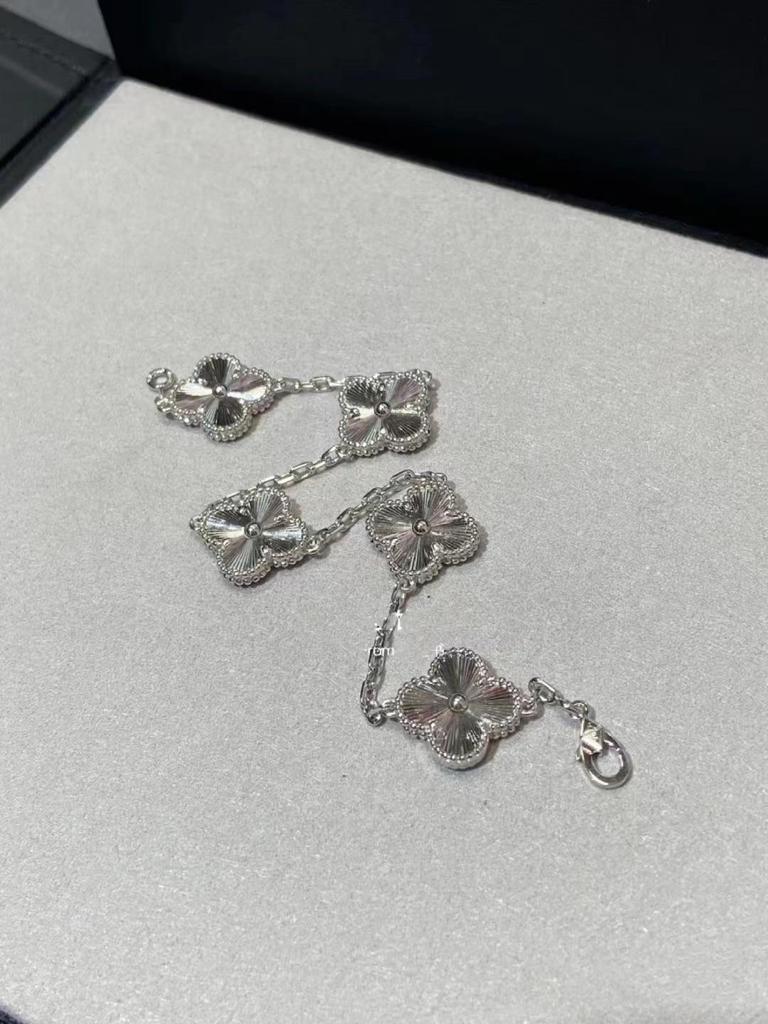 2024 Kersteditie s925 Zilveren Klavertje Vier Ketting in Rosé & Wit Goud voor Dames