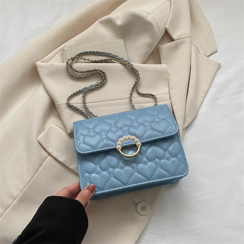 Fashionable Pu Leather Crossbody Mini Square Bag With Trendy Pearl Chain Design синий