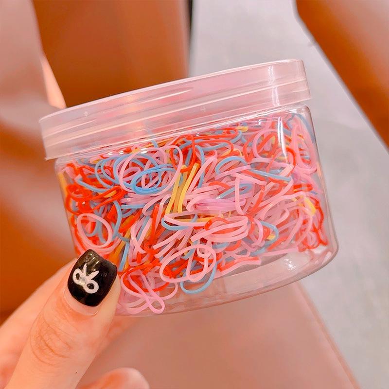 Jarred Rubber Hair Bands: No-Damage, Strong, and Unbreakable Hair Ties