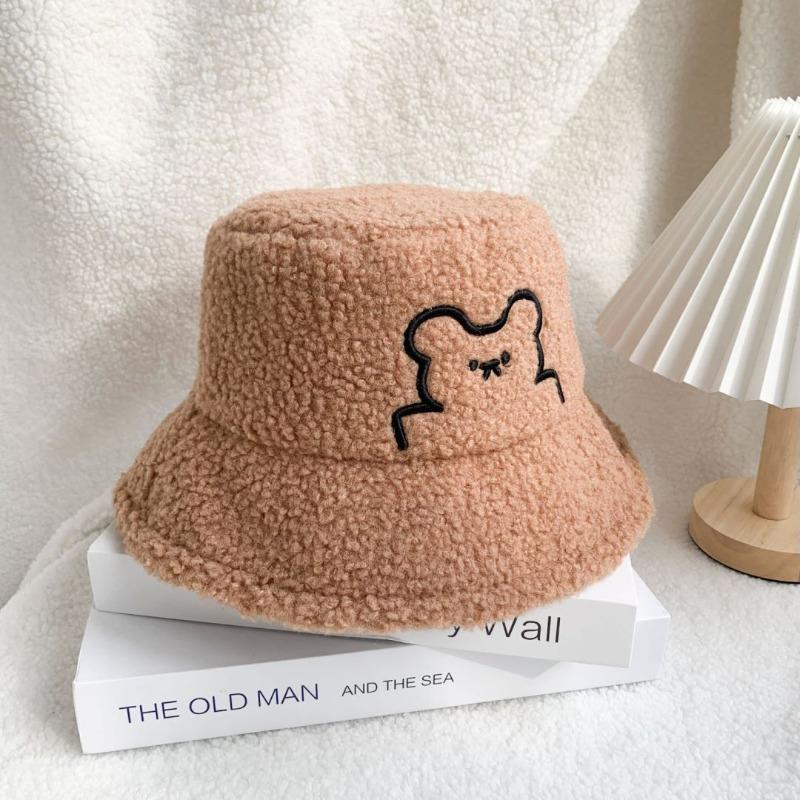 

Шапка из овечьей шерсти «Маленький медвежонок» женская зимняя бархатная утолщенная теплая шляпа-ведро милая для девочки большой обхват головы показывает маленькое лицо M（56-58cm） хаки