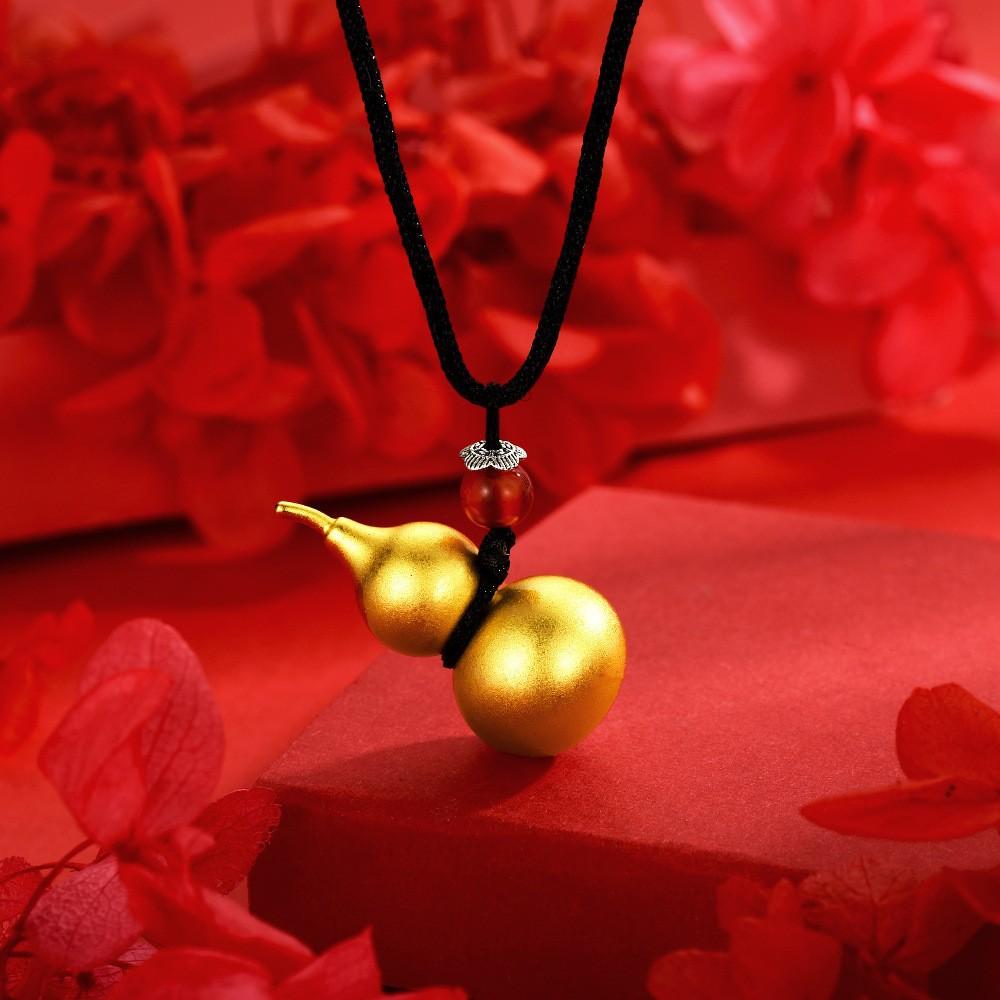 Jindian has the same Fulu God of Wealth, sand gold ancient French wire matte lucky gourd pendant, retro court necklace wholesale.