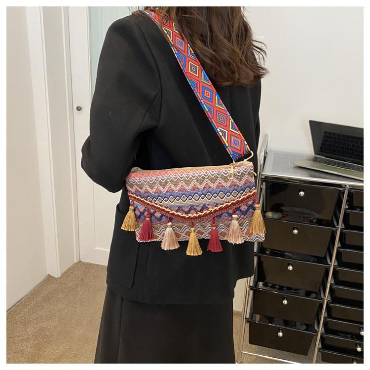 Ethnic Style Womens Shoulder Bag With Nylon Material And Woven Design For Daily Use