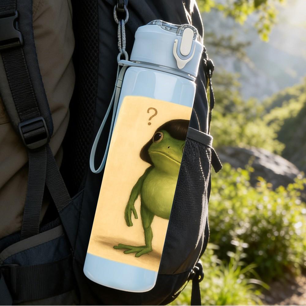 1PC Thinking Green Frog Cartoon 750ml Color Plastic Sports Water Bottle Leakproof Flip Straw Lid Suitable for Sports Office Home Use
