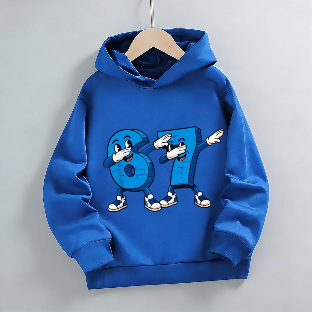 Trend Dazzle Color Boy Holding Number 67 Print Kids Hoodies Personality Graffiti Loose Casual Girl Hooded Top