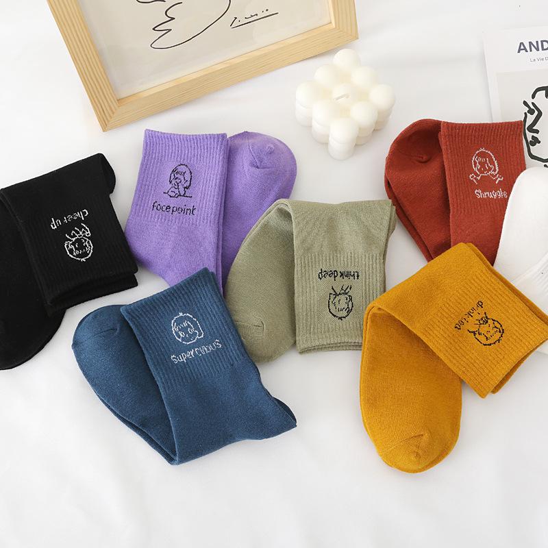 5/10 Pairs Comfortable Casual Spring Autumn Socks for Women: Cute Mid Calf Socks Cotton Socks with Heat Pressed College Style Long Socks for Girls