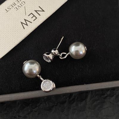 Herbst und Winter Shijia Graue Perlenohrringe Design Nische Exquisite kleine Ohrringe, Ohrschmuck Eleganz Temperament High Sense Ohrstecker