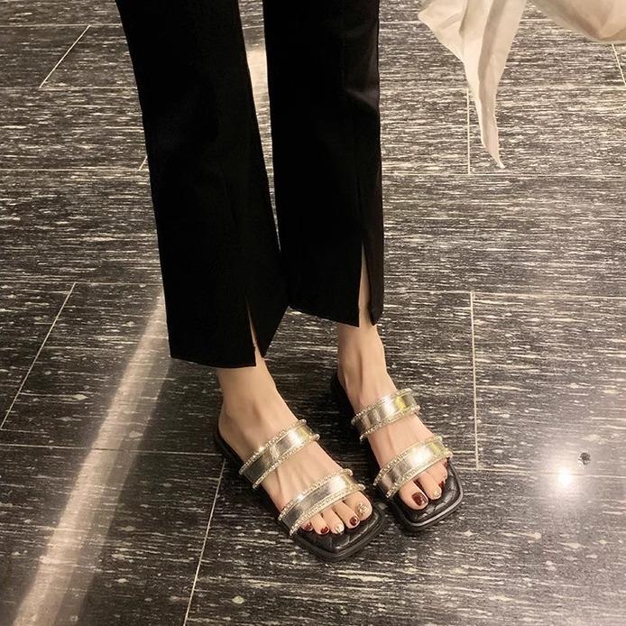 Traubenmutter Sommer neue Mode Plateau-Slipper Damen tragen coole Slipper Damen tragen High Sense 2025 Sandalen Damen