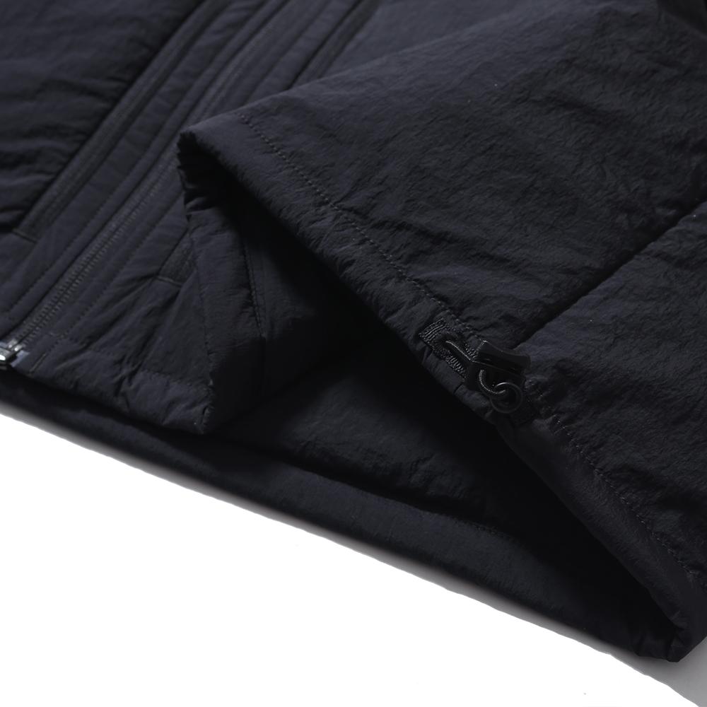 Moif [Aw23]Hooded Crop Vest / Black