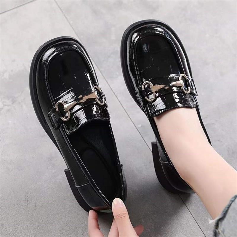 Soft leather thick-soled women's spring and autumn fashion small leather shoes, one pedal flat-soled non-slip women's single shoes