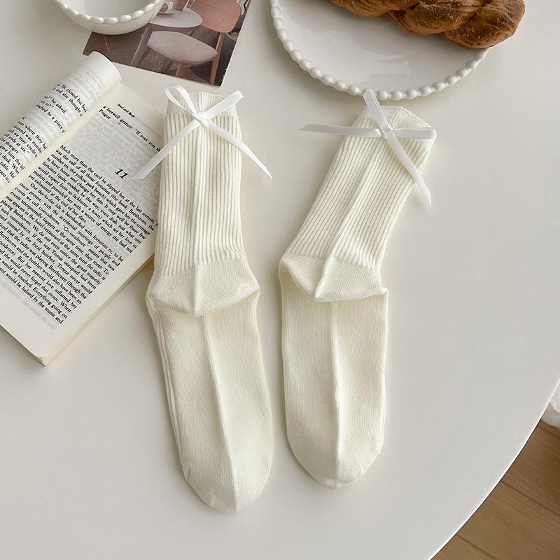 Japanese JK Sweet Bowknot Tied Middle Tube Socks Women Heel Bow Socks Casual Black White Pile Socks Girls Sports Cotton Socks