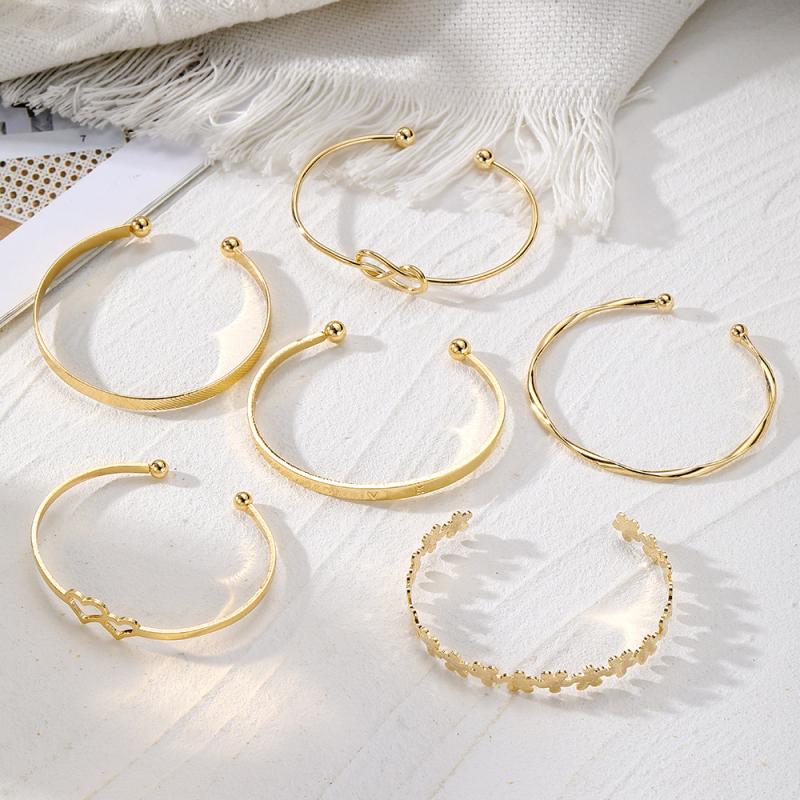 Selling Gold-Plated And Silver Plated Retro Open Layered Bracelet For Women, Fashionable Mix And Match Simple Bracelet