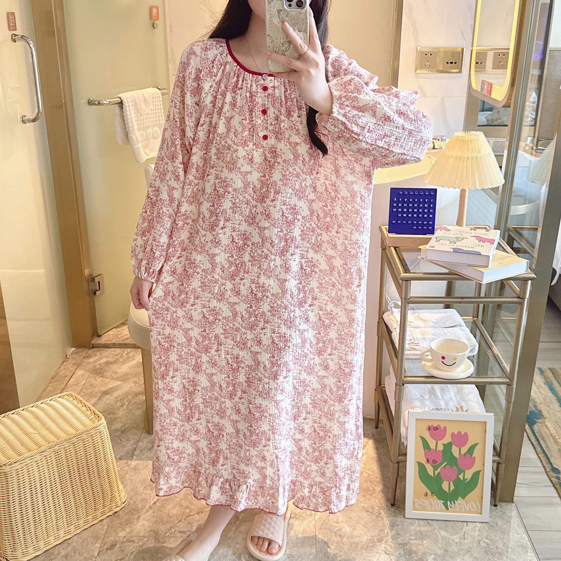 

Women s Double-Layer Cotton Gauze Nightgown - Soft, Printed, Long-Sleeve, Mid-Length, Suitable for Spring and Autumn Wear One Size