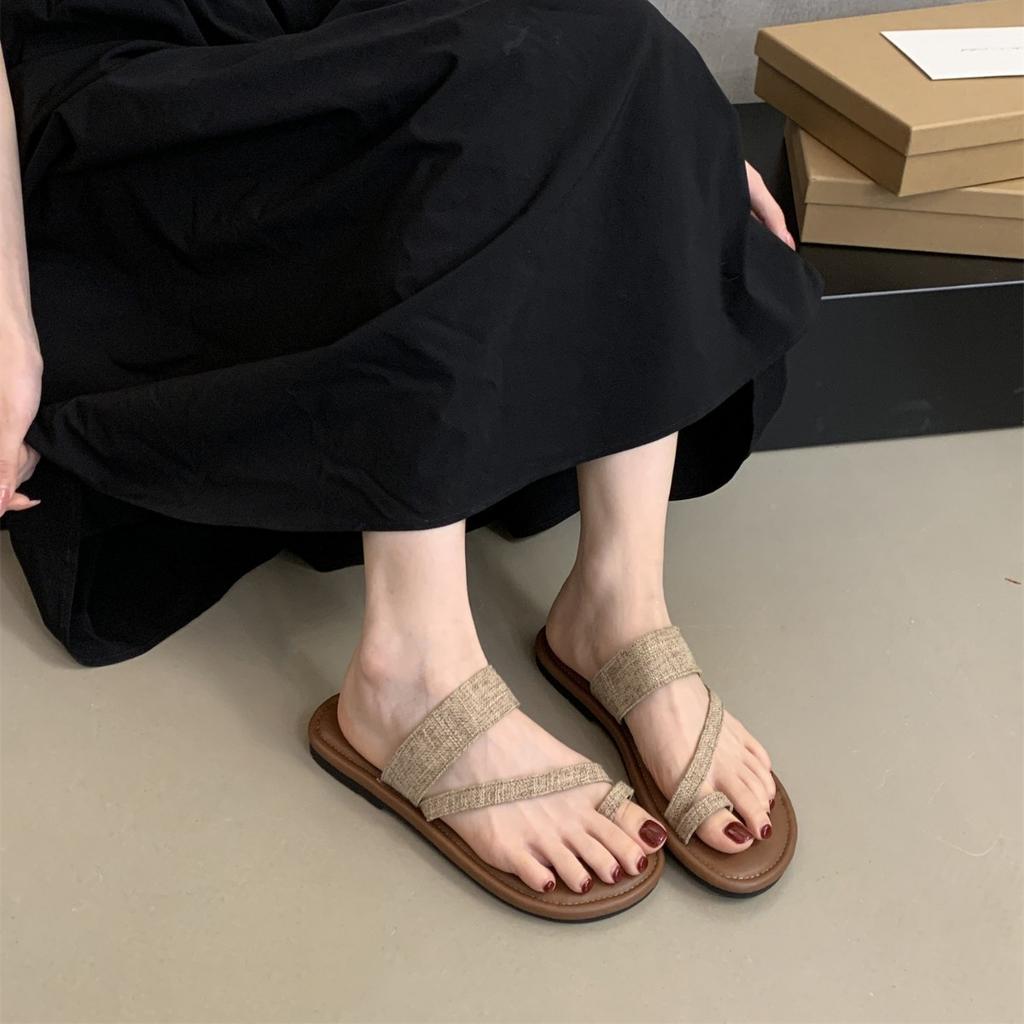 Super soft flat-bottomed linen slippers for women's outer wear summer new jacket toe sandals casual vacation beach seaside sandals