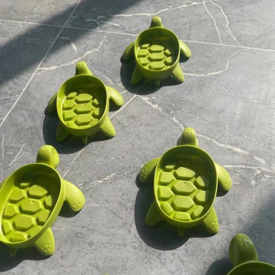 Dekorative Meeresschildkröten-Seifenschale mit rutschfester Matte und Ablaufloch, Badezimmerzubehör, um die Seife trocken und ordentlich zu halten