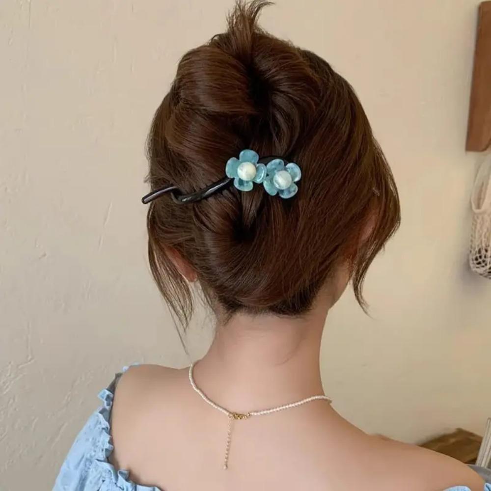 Elegante Haarspange mit Blumenmotiv aus Kunstharz – minimalistische längliche Haarspange mit einfarbiger Blumenklammer im Vintage-Stil für gedrehte Hochsteckfrisuren